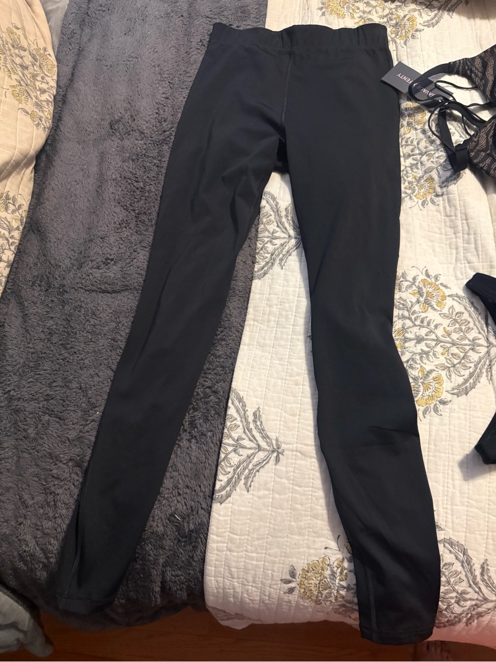 Savage X Fenty Black High-Rise Performance Leggings